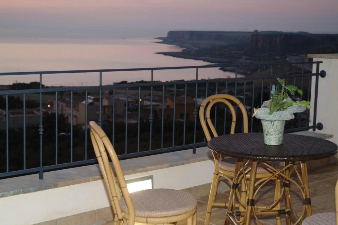 Torre Salina Bed and Breakfast Macari Buitenkant foto